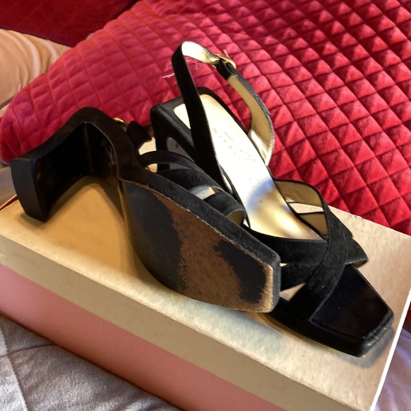 Michael Perry black suede platform with a geometric heel.  Size 36 - Picture 3 of 4